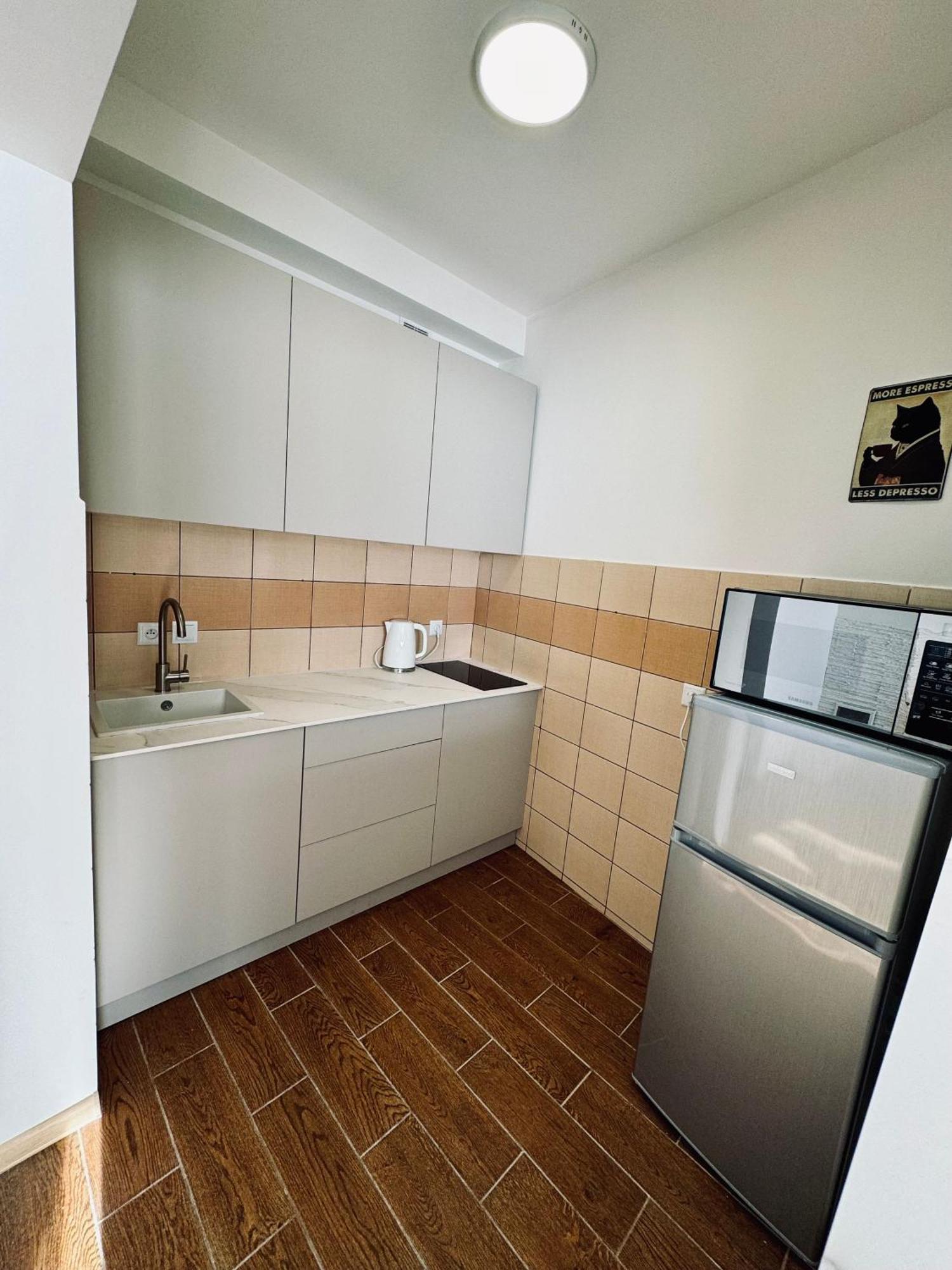Apartament Wisteria Przemyśl Exteriör bild