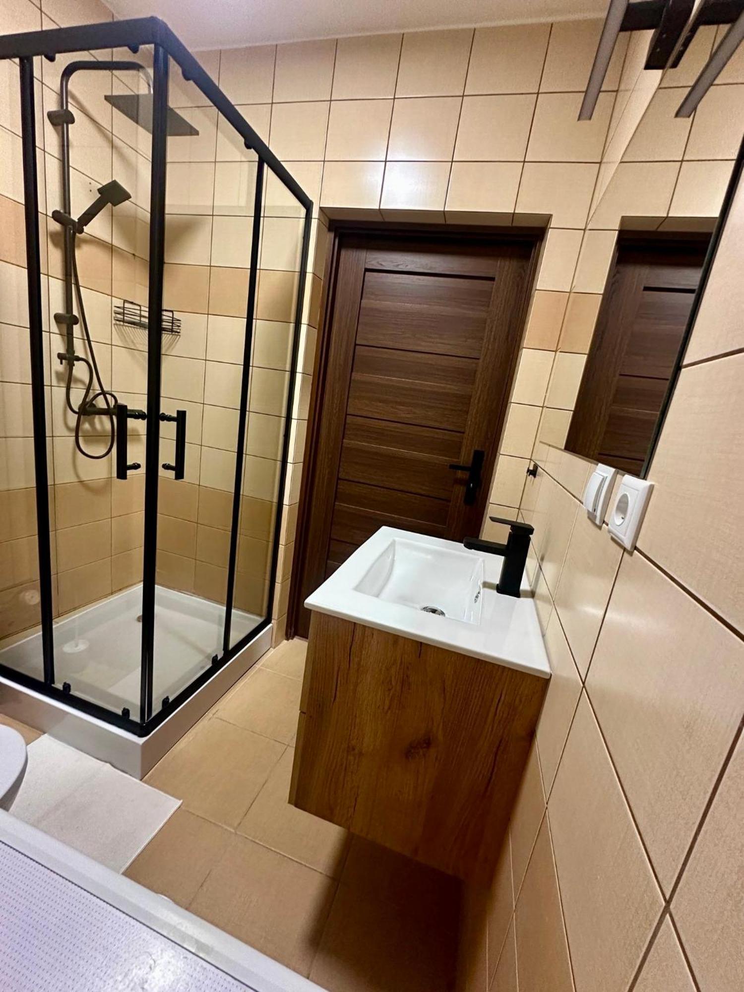 Apartament Wisteria Przemyśl Exteriör bild